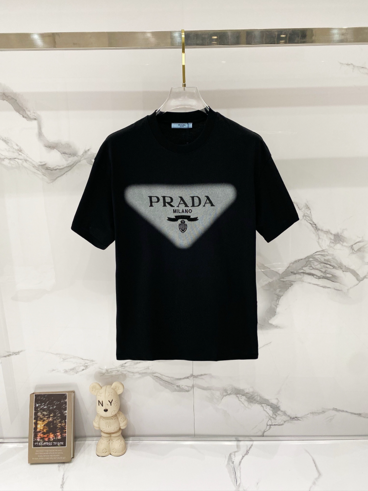 PRADA High quality Tee